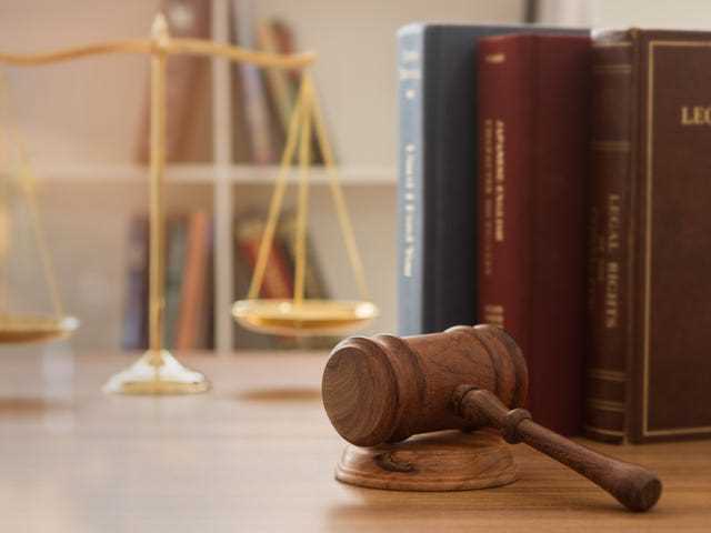 How To Choose The Right Personal Injury Lawyer