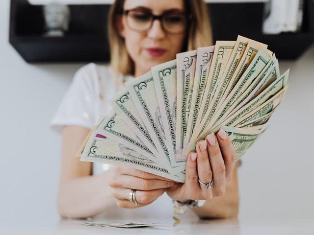 Difficult to Save the Money